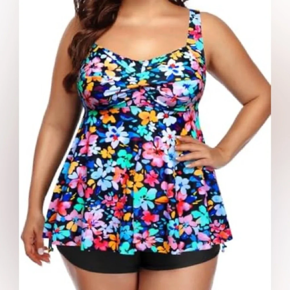 Floral Tankini Swim Set - Picture 2 of 5